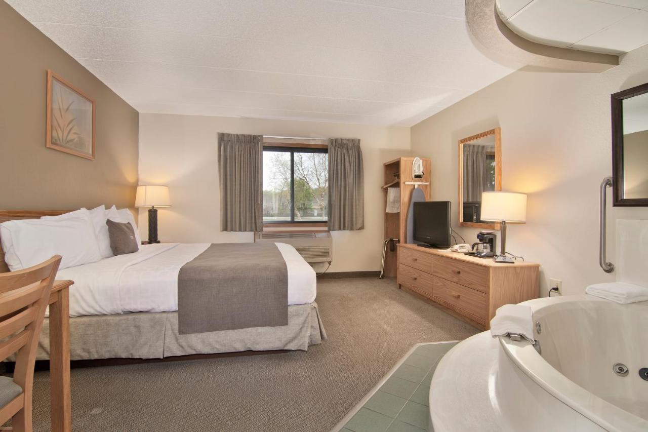 Boarders Inn & Suites By Cobblestone Hotels - Faribault Dış mekan fotoğraf